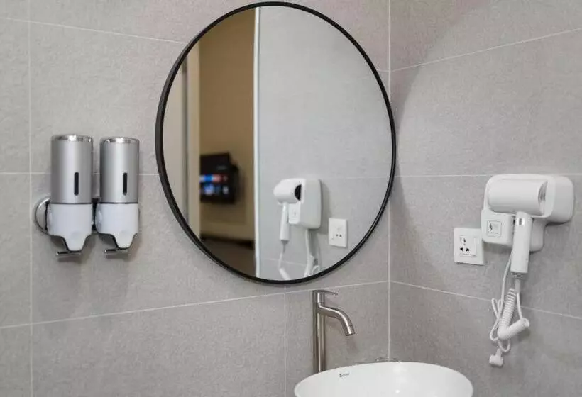 ホテル Luma Senawang