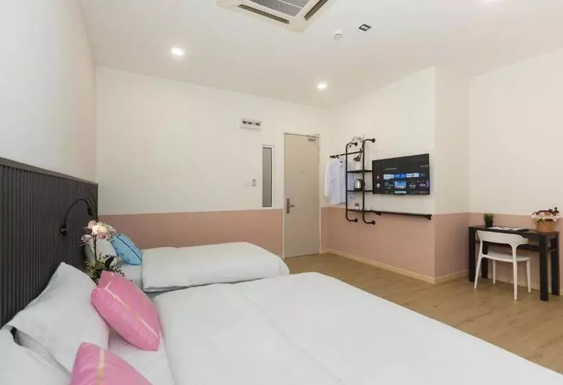 ホテル Luma Senawang