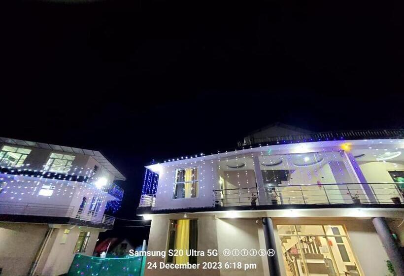 בית מלון כפרי Neo Himalyan Stays