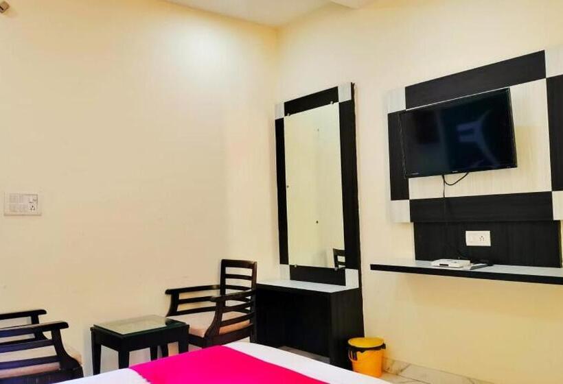 בית מלון כפרי Neo Himalyan Stays