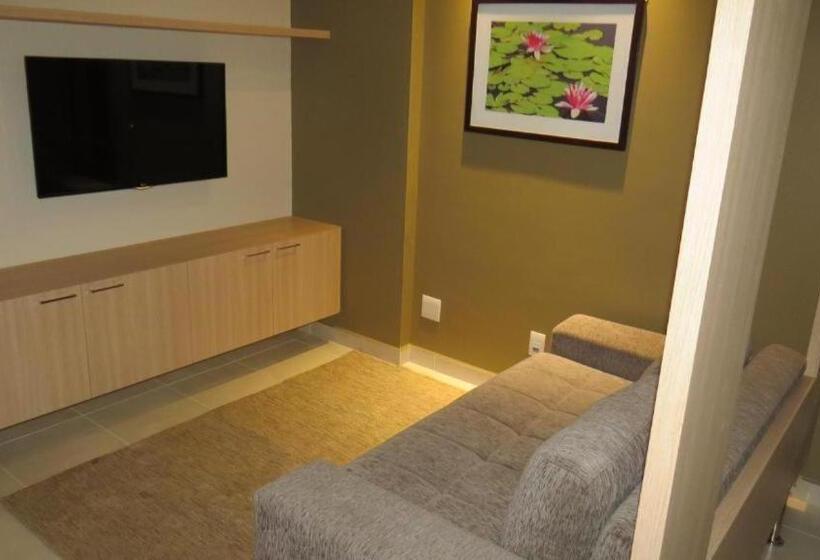 هتل Hot Springs B3