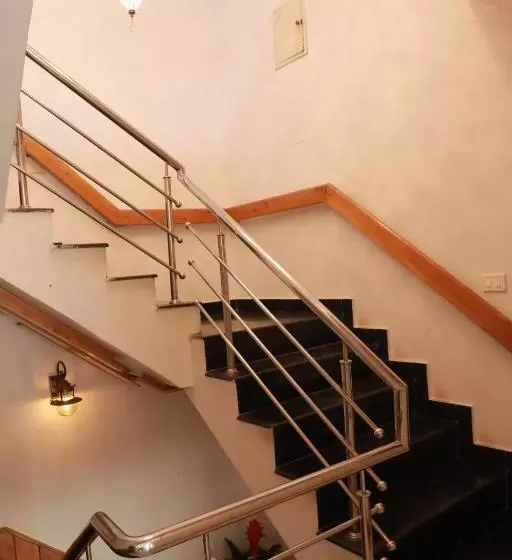 Hotelli The Woodlands Residency  Unmarried And Stag Groups Not Allowed