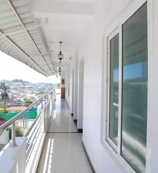 Hotelli The Woodlands Residency  Unmarried And Stag Groups Not Allowed