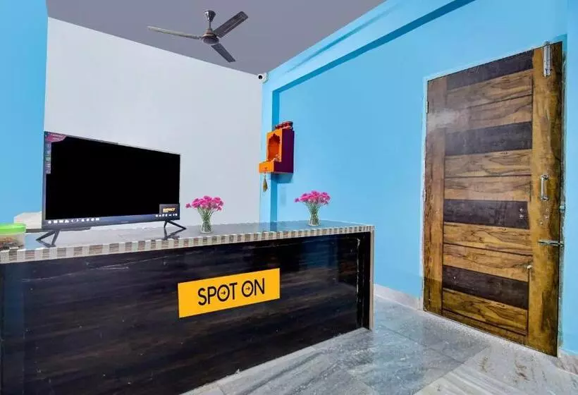 ホテル O Singh Guest House
