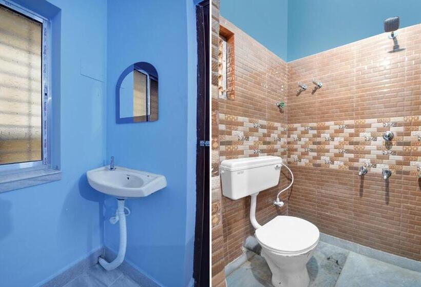 Отель O Singh Guest House