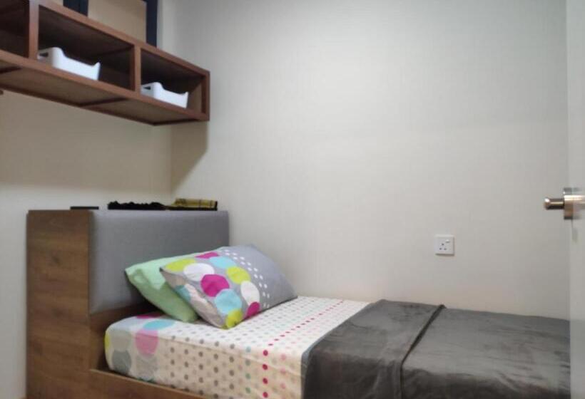 Timur Bay Seafront Residence By Damaifresh