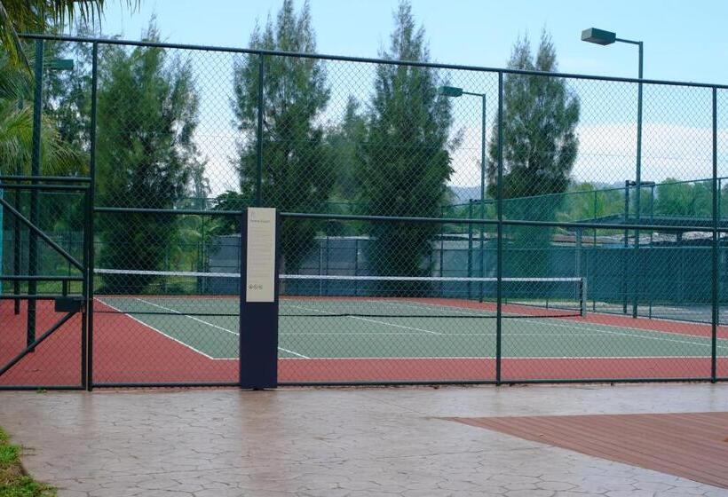 Timur Bay Seafront Residence By Damaifresh