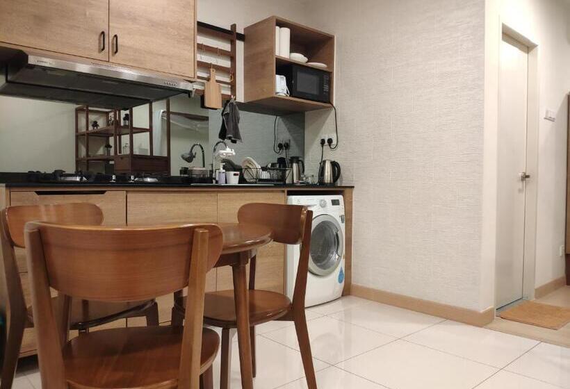 Timur Bay Seafront Residence By Damaifresh