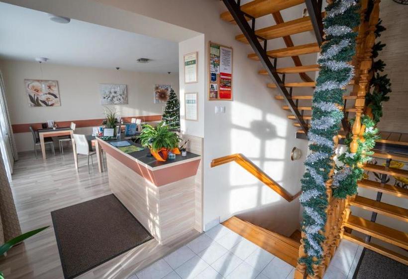 צימר Szilvia Gästehaus