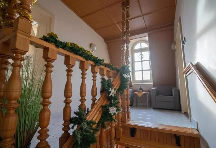 تختخواب و صبحانه Szilvia Gästehaus