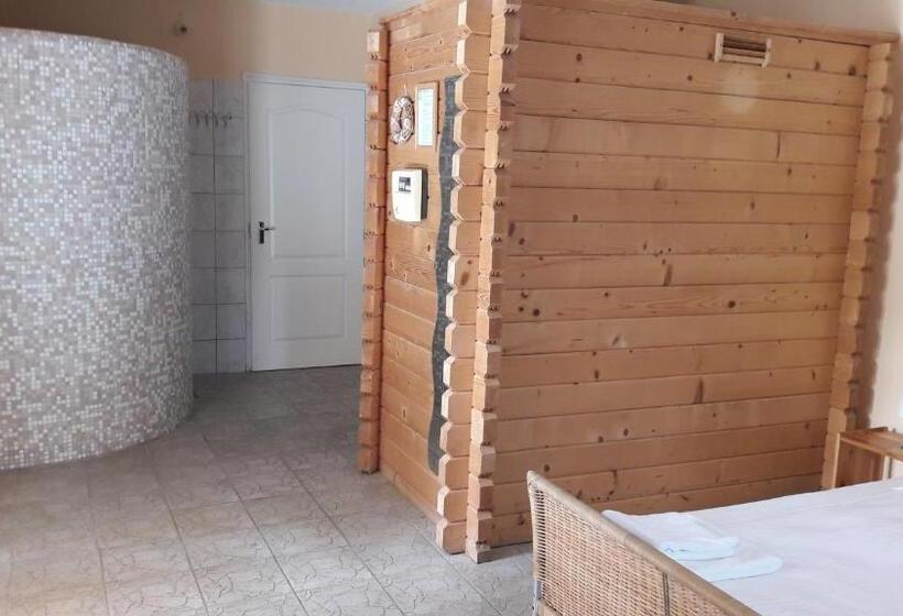 مبيت وإفطار Szalay Villa