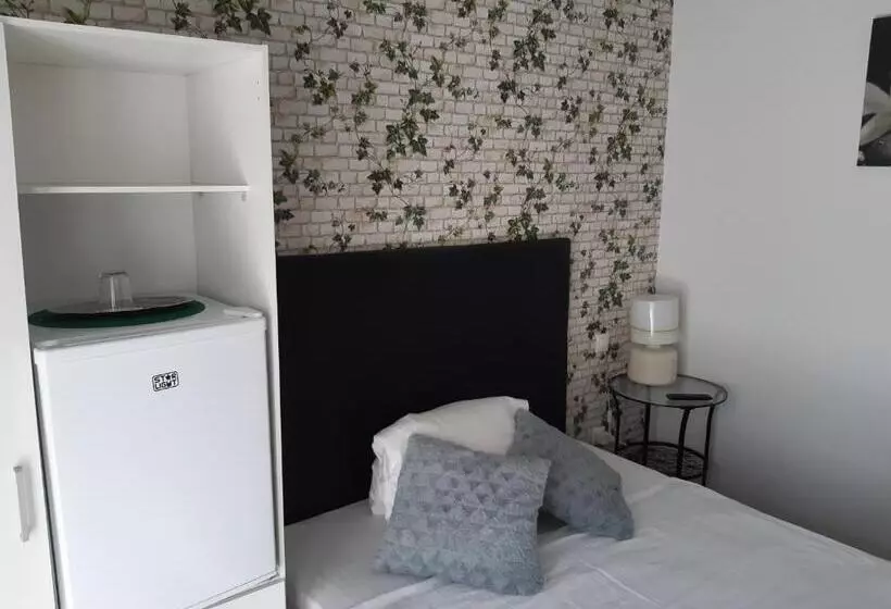 تختخواب و صبحانه Szalay Villa