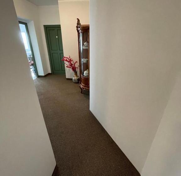 צימר Villa Astoria