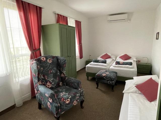 צימר Villa Astoria