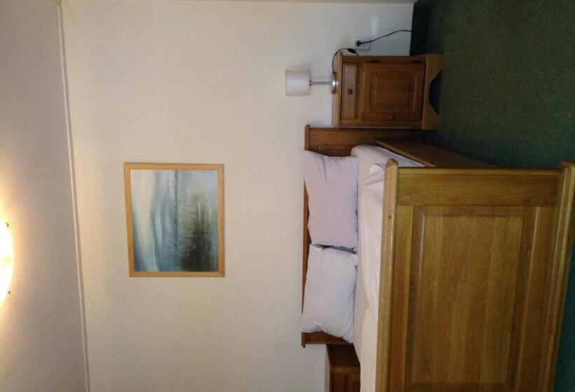 酒店 Alföld Panzio & étterem