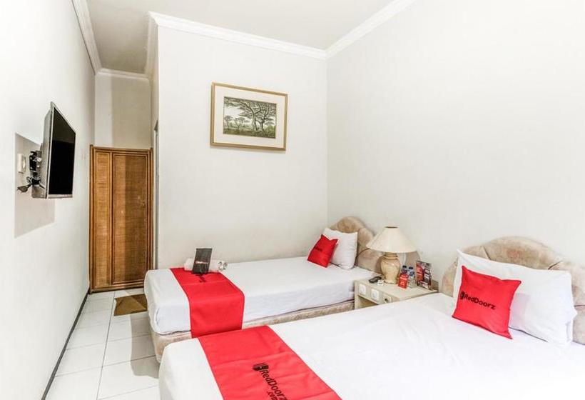فندق Reddoorz Plus @ Prawirotaman Area