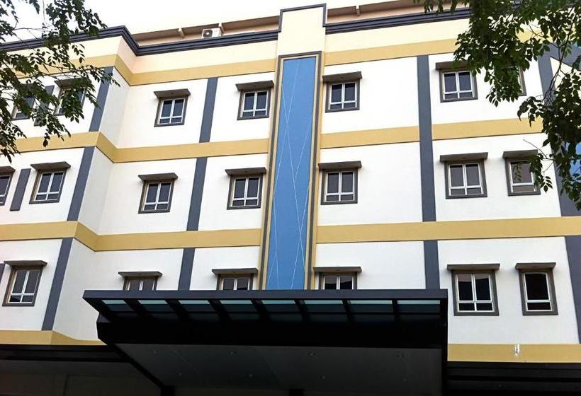 فندق Reddoorz Premium Near Harbour Bay Mall Batam 2