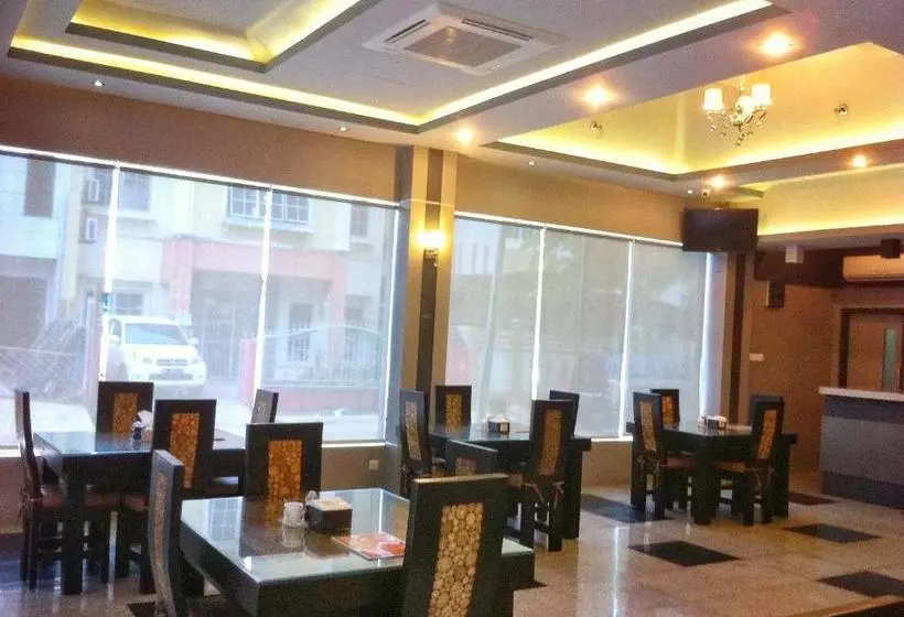 Hotelli Reddoorz Premium Near Harbour Bay Mall Batam 2