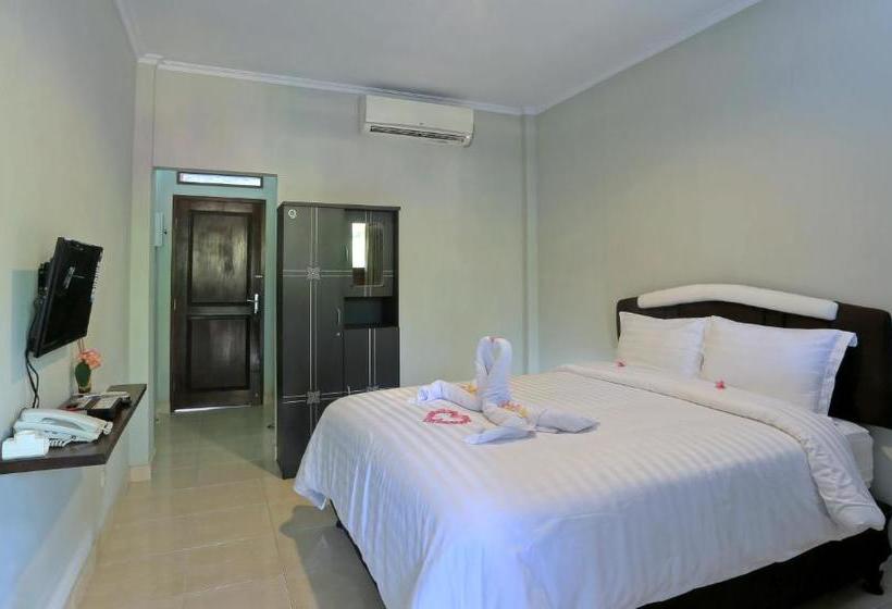 בית מלון כפרי Jazz Senggigi