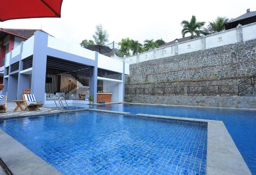 בית מלון כפרי Jazz Senggigi