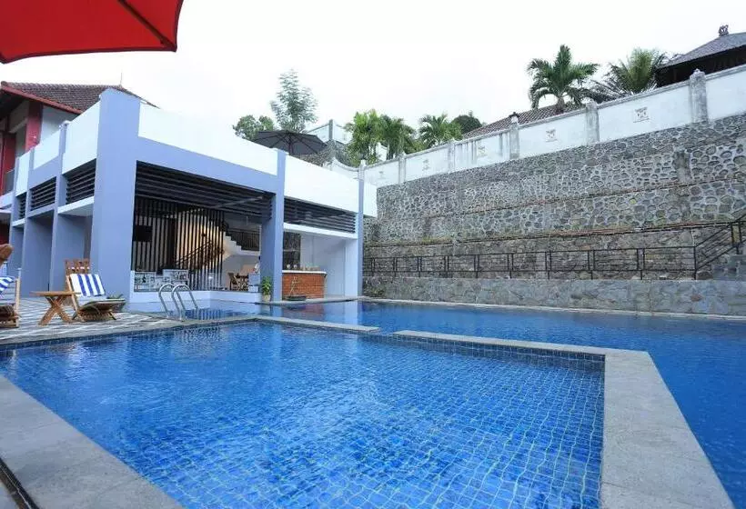 ホテル Jazz Senggigi