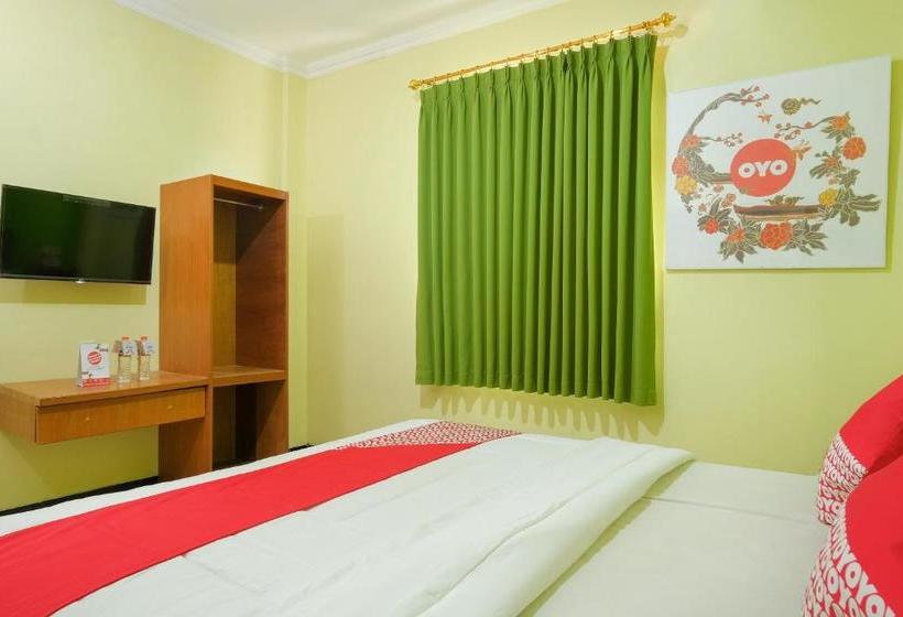 فندق Ndalem Mantrijeron