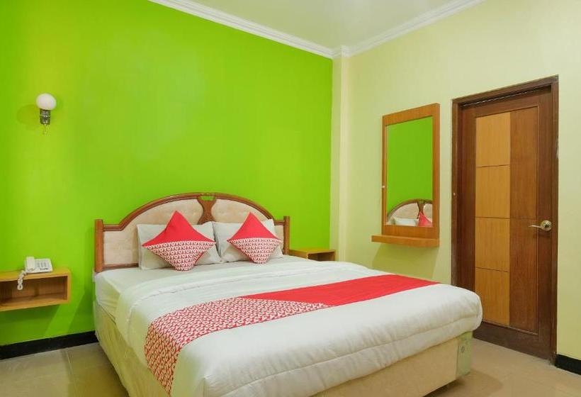 فندق Ndalem Mantrijeron