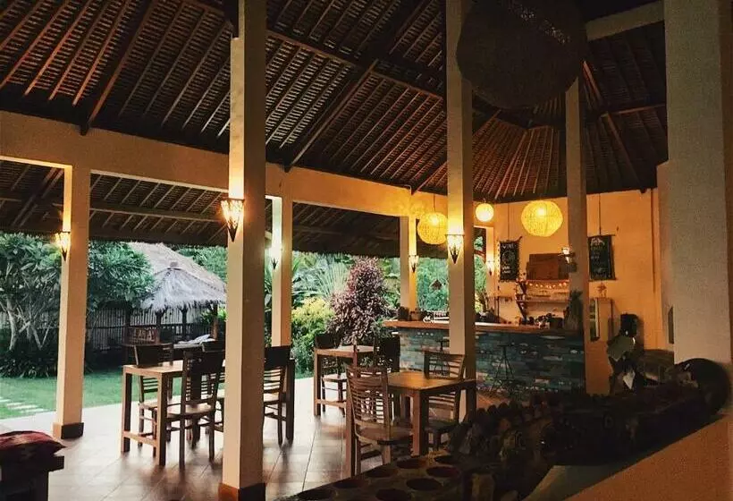Hotelli Owa Lodge Areguling