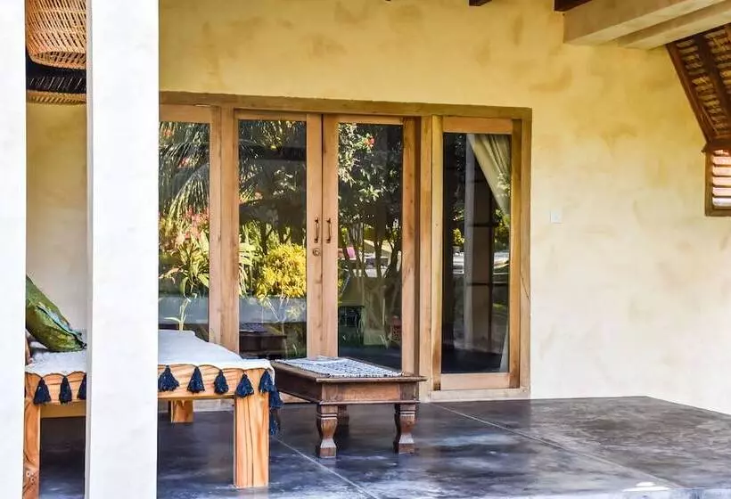 Hotelli Owa Lodge Areguling