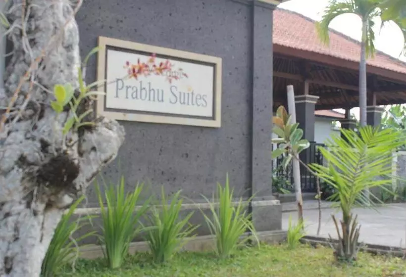 ホテル Prabhu Suites