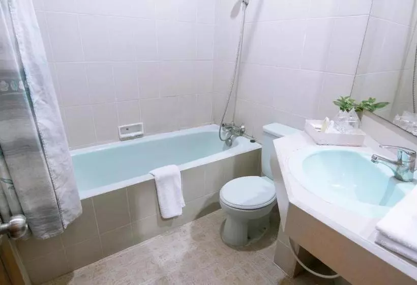 ホテル Tanjung Pesona Beach Resort & Spa