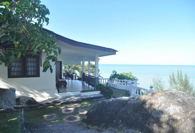 Szálloda Tanjung Pesona Beach Resort & Spa