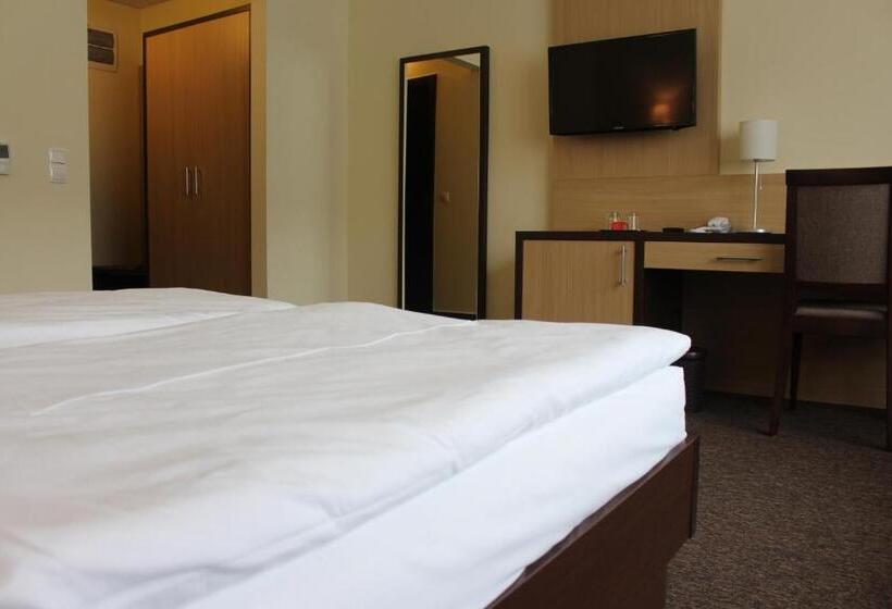 בית מלון כפרי Tokajvár