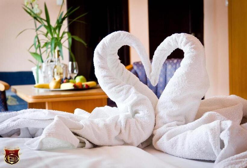 Отель Toldi Fogadó