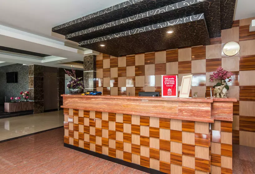 ホテル Zenrooms Denpasar Marlboro