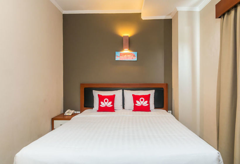 ホテル Zenrooms Sanur Tamblingan