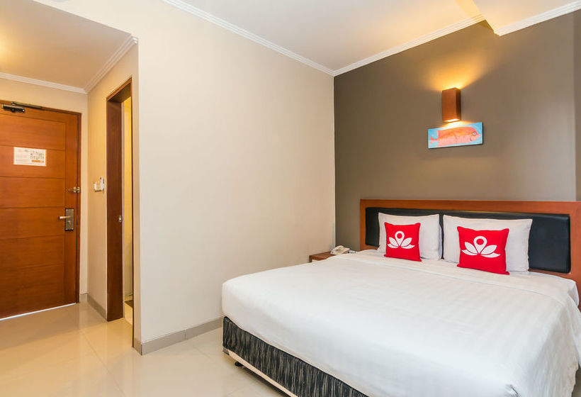 ホテル Zenrooms Sanur Tamblingan