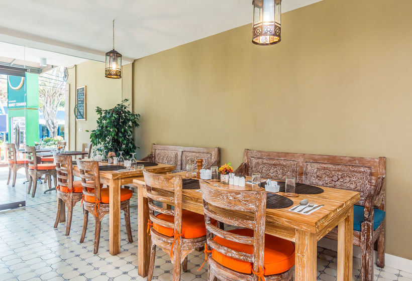 ホテル Zenrooms Sanur Tamblingan