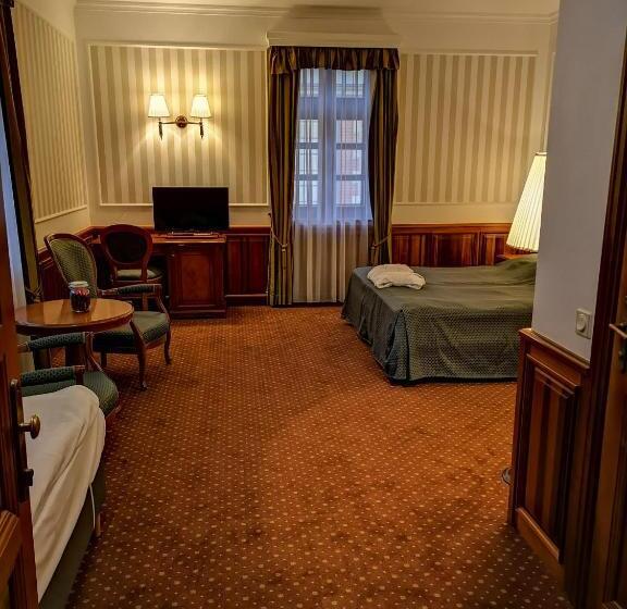 Kastélyhotel Sasvár Resort