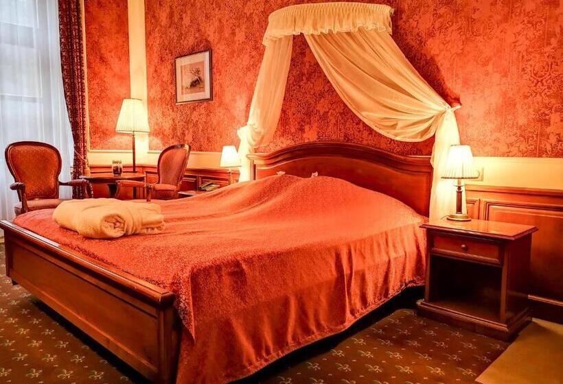 Kastélyhotel Sasvár Resort