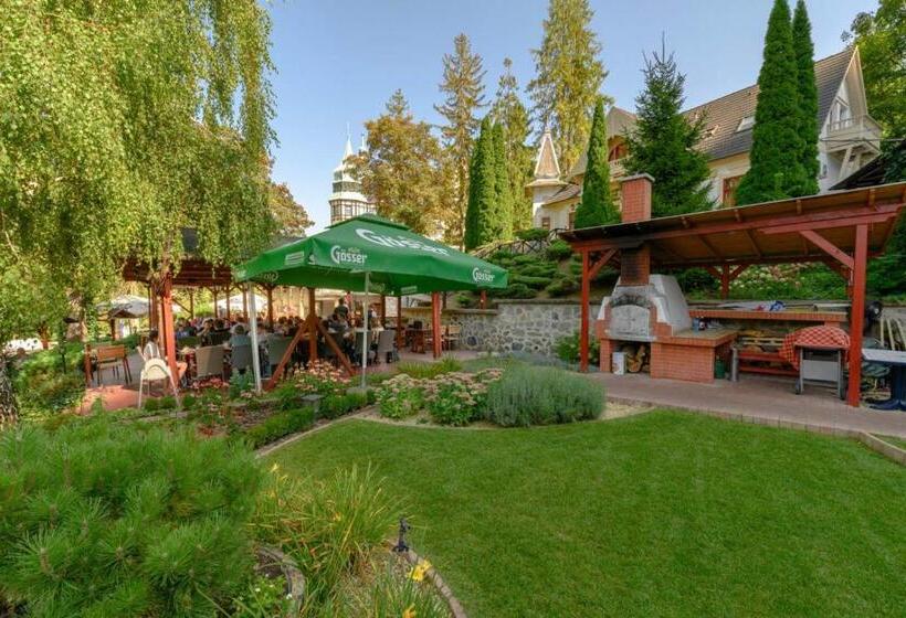 Tókert Szálloda és étterem