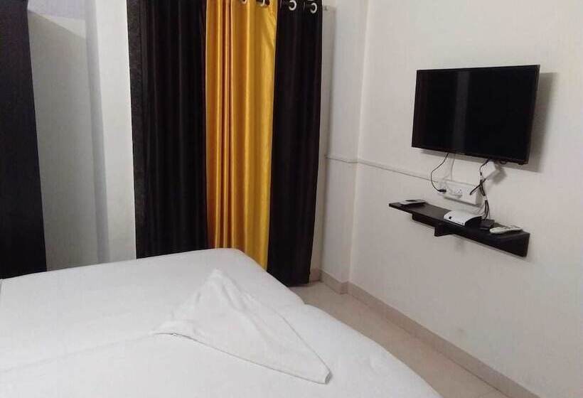 Отель United Corporate Home Thane