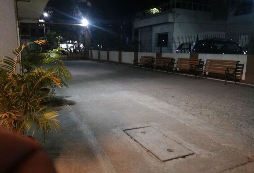 Отель United Corporate Home Thane