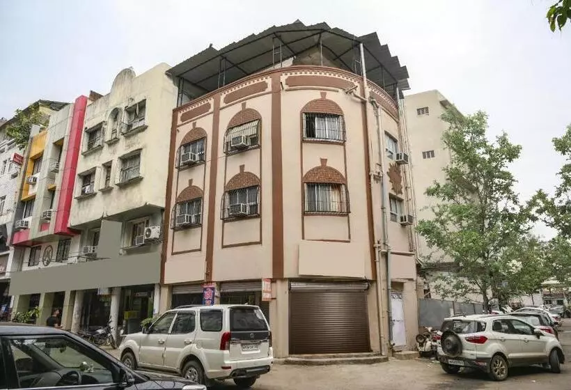 ホテル Vishwa