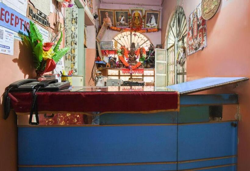 Отель O Maa Laxmi Lodge