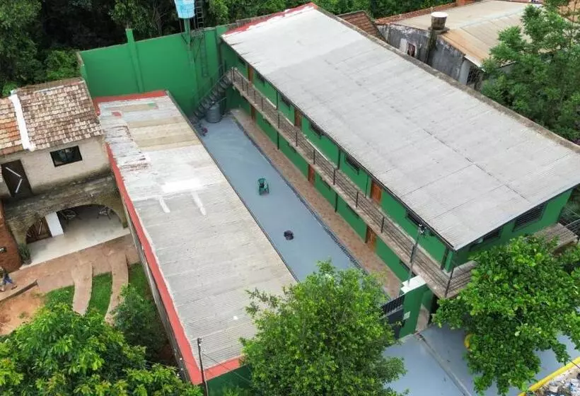هاستل Apartamentos Ivago