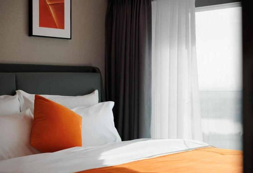 East Maple Hotel Apartment   Guangzhou Financial City Sanxi Metro Station