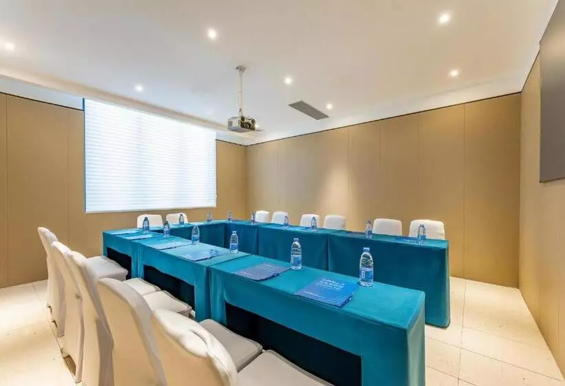 Hotelli Holiday Inn Express Zhuhai Guishan Island By Ihg