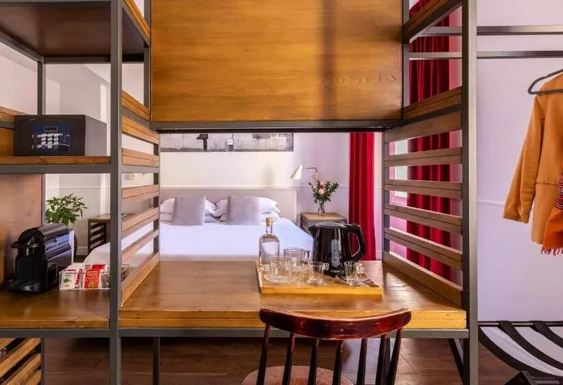 پانسیون Alla Corte Guest House