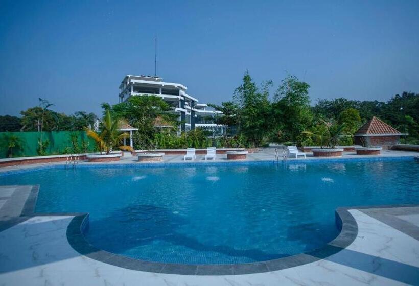 Water Garden Resort & Spa